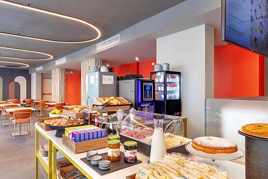 B&B Hotel Genova City Center