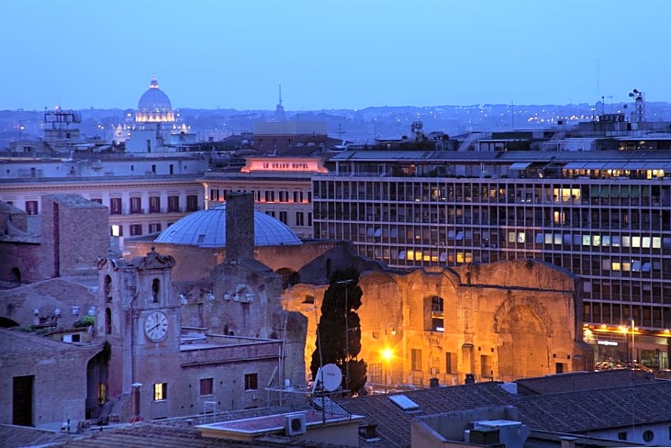 The Independent Hotel