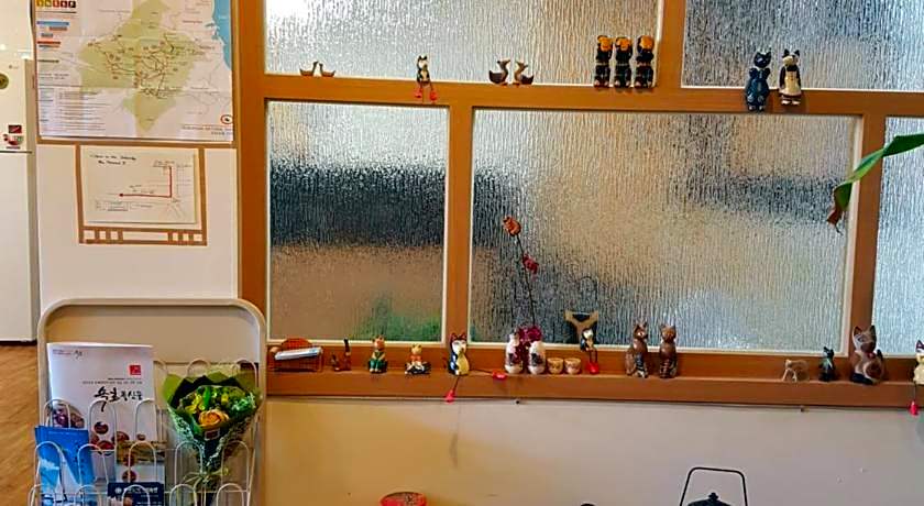 Sokcho And Guest House