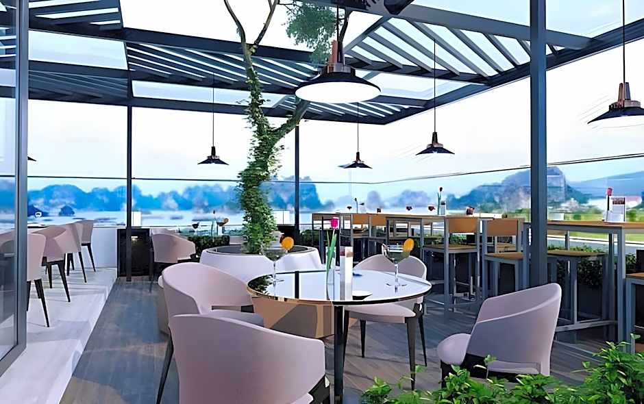 Diamond Luxury Hotel