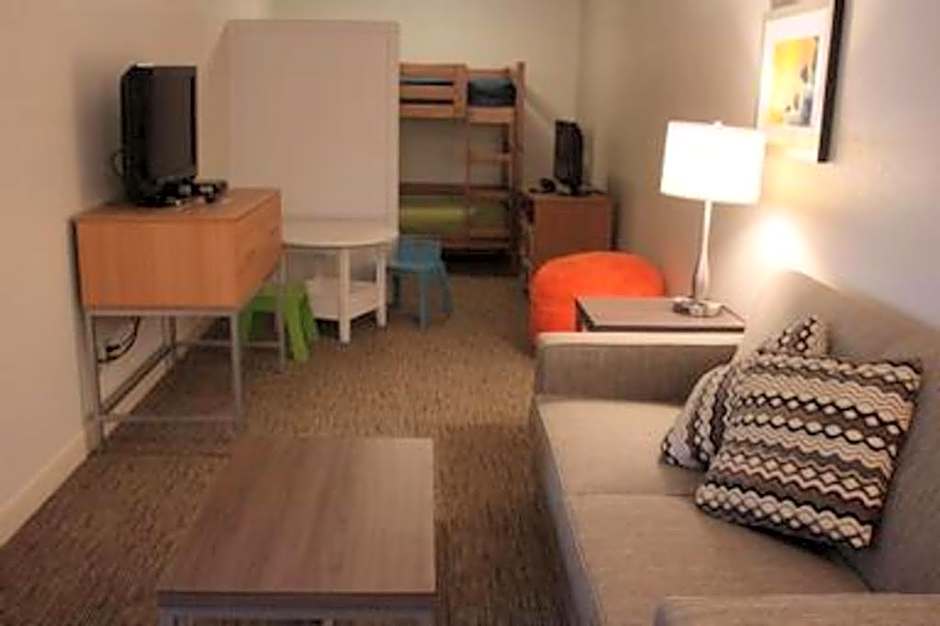 Holiday Inn Express Munising-Lakeview Hotel By IHG
