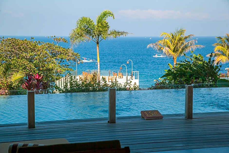 Rajavilla Lombok Resort - Seaside Serenity