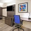 Holiday Inn Express Minneapolis West - Plymouth By IHG