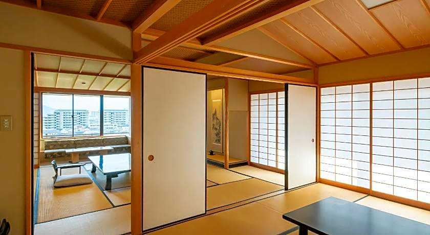 Tokiwa Hotel