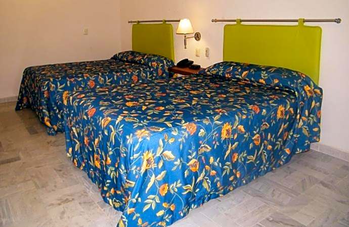 Parque Inn Hotel & Suites