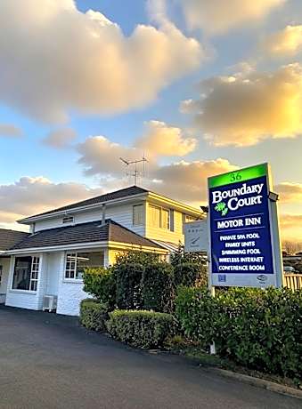 Boundary Court Motor Inn