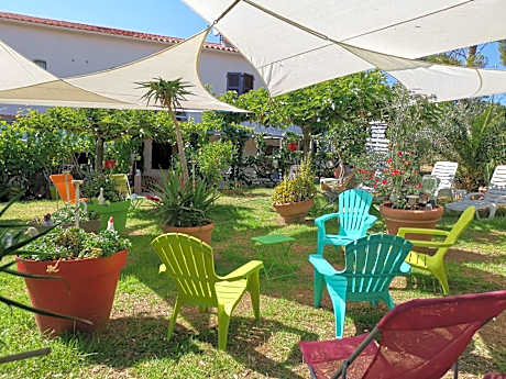 Hôtel Punta e Mare des Chambres ou des Appartements T2