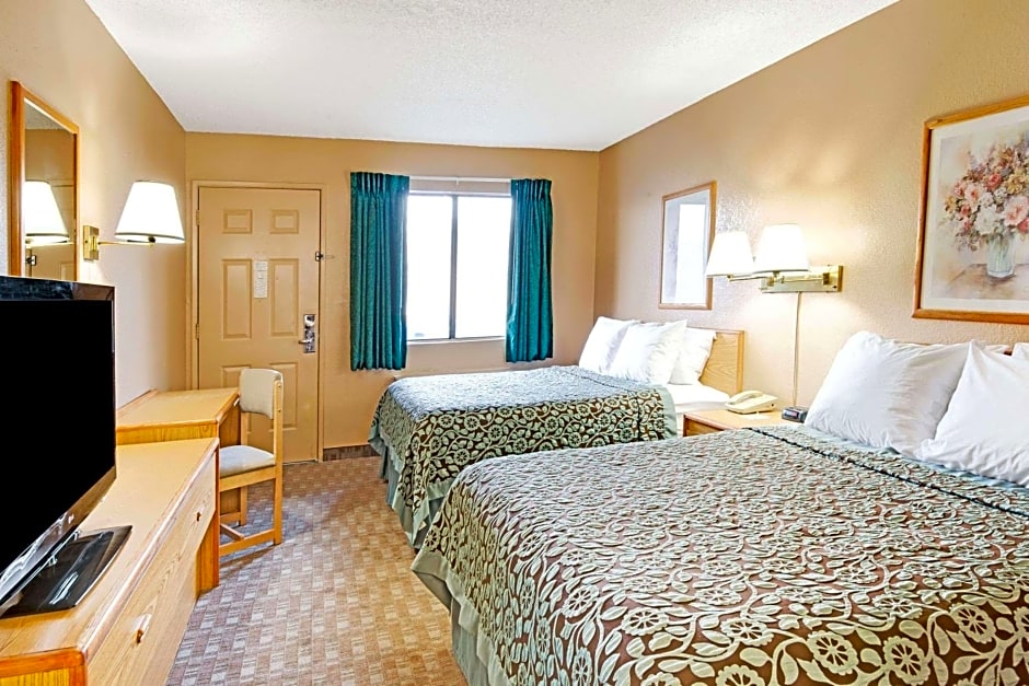 Days Inn by Wyndham El Paso Airport East