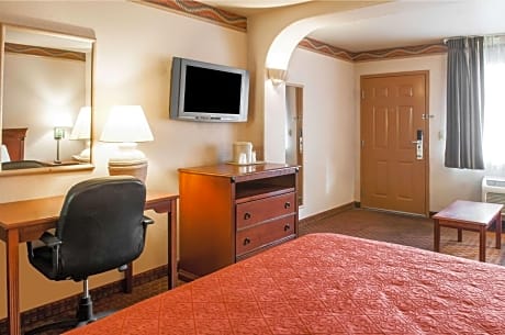 King Suite with Sofa Bed - Non Smoking