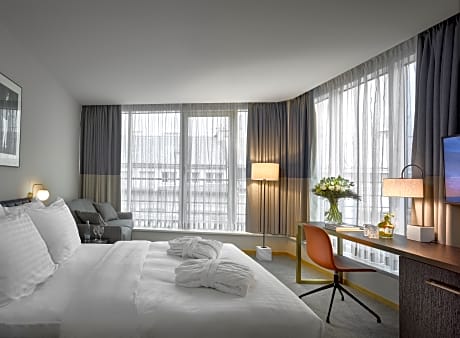Deluxe Terrace