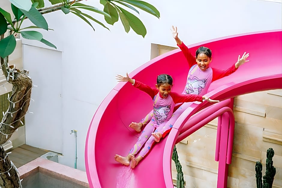 Luxury Malioboro Hotel