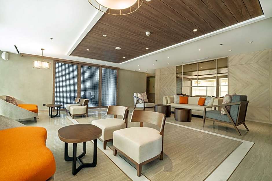 Harris Suites Puri Mansion