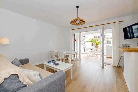 Two-Bedroom Deluxe Apartment