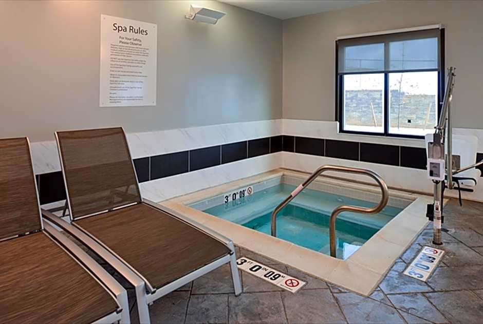 Holiday Inn Express & Suites Shippensburg