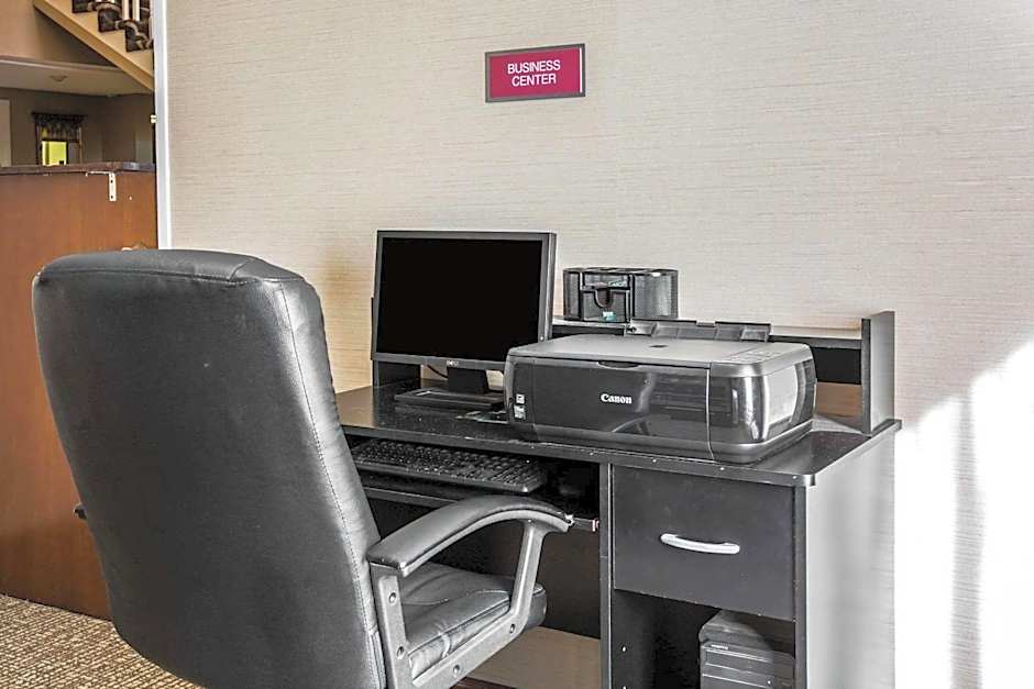 Quality Suites Morristown