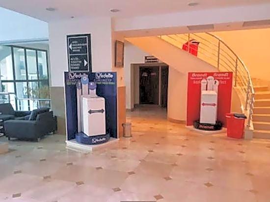 Le Cristal Hotel