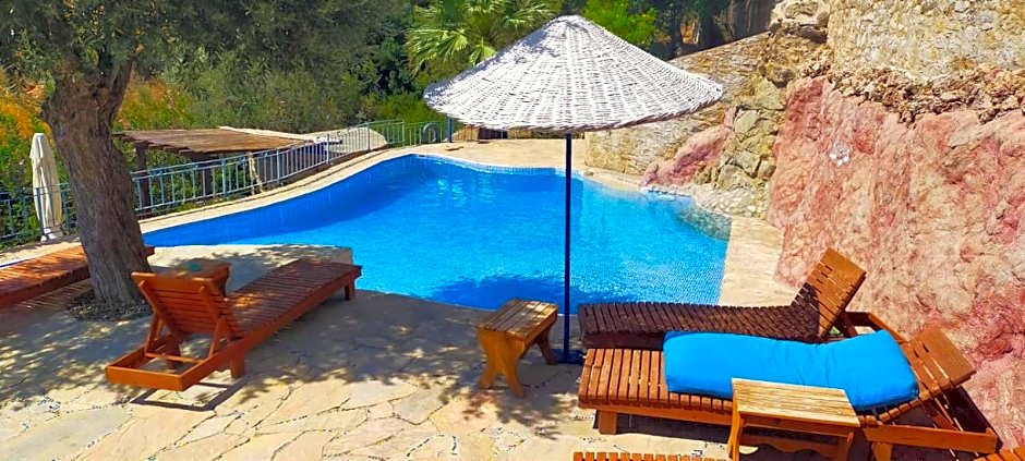 Şato Triopia Butik Otel