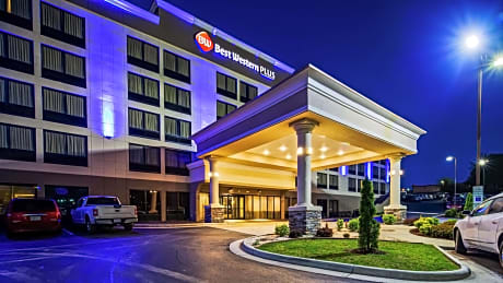 Best Western Plus Hanes Mall