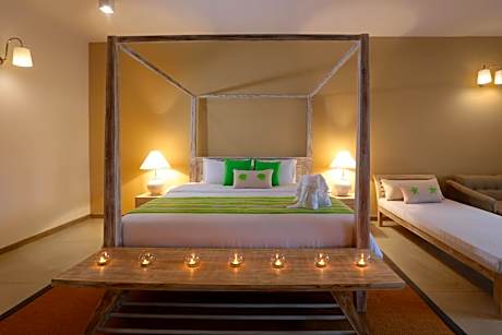 Family Suite with Balcony including 10% F&B Discount