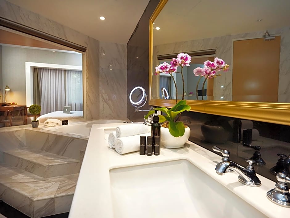 Kingwood Boutique Hotel