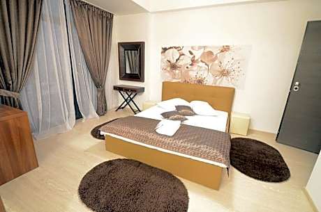 Studio with Balcony