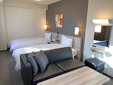 Deluxe Twin Room - Non-Smoking