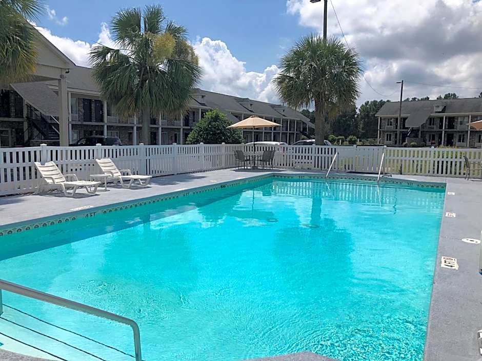 Days Inn by Wyndham Manning
