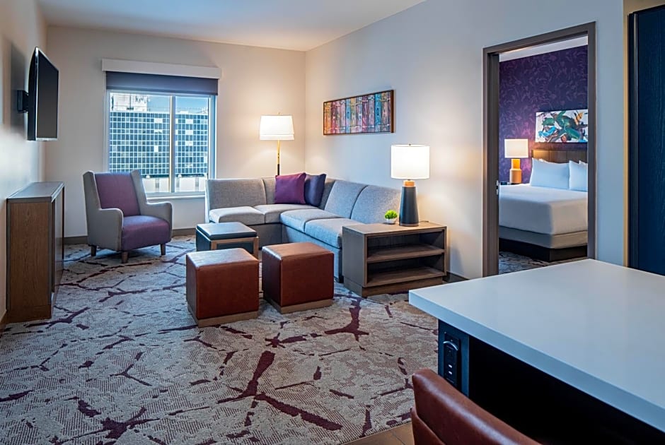 Hyatt House Tampa Downtown