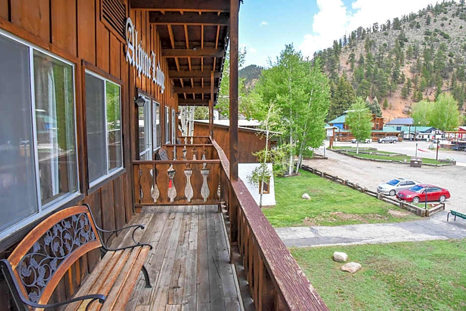 Alpine Lodge Red River