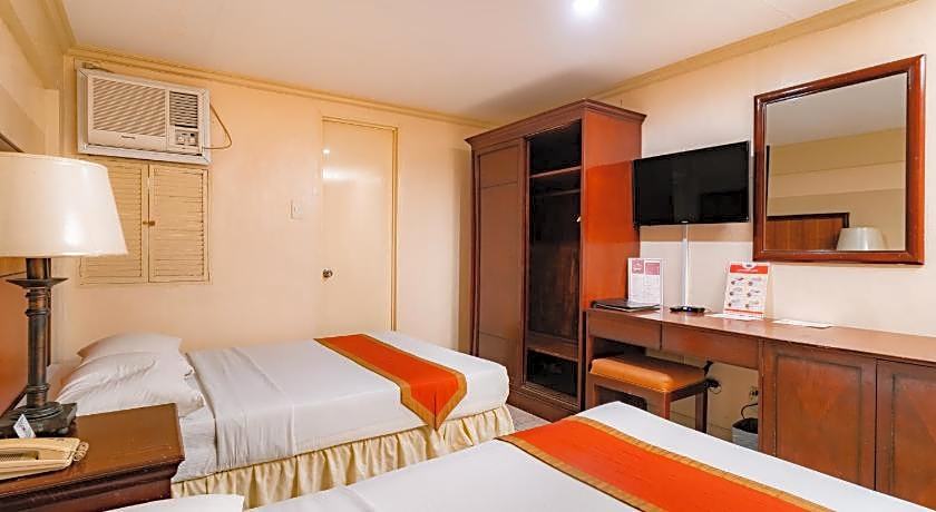 Crown Regency Residences Davao Hotel