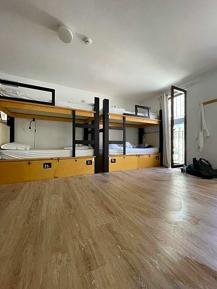 AMAZIGH HOSTEL Ensuite Rooms & Dorms with shared Kitchen