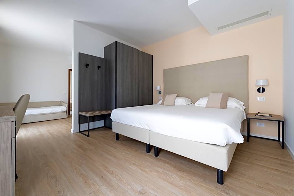 Hotel Excelsior