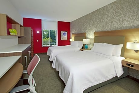 Queen Studio with Two Queen Beds - Mobility Access/Non-Smoking
