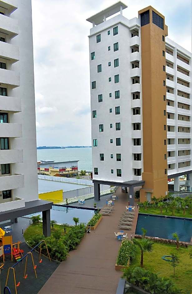 D'Wharf Hotel & Serviced Residence