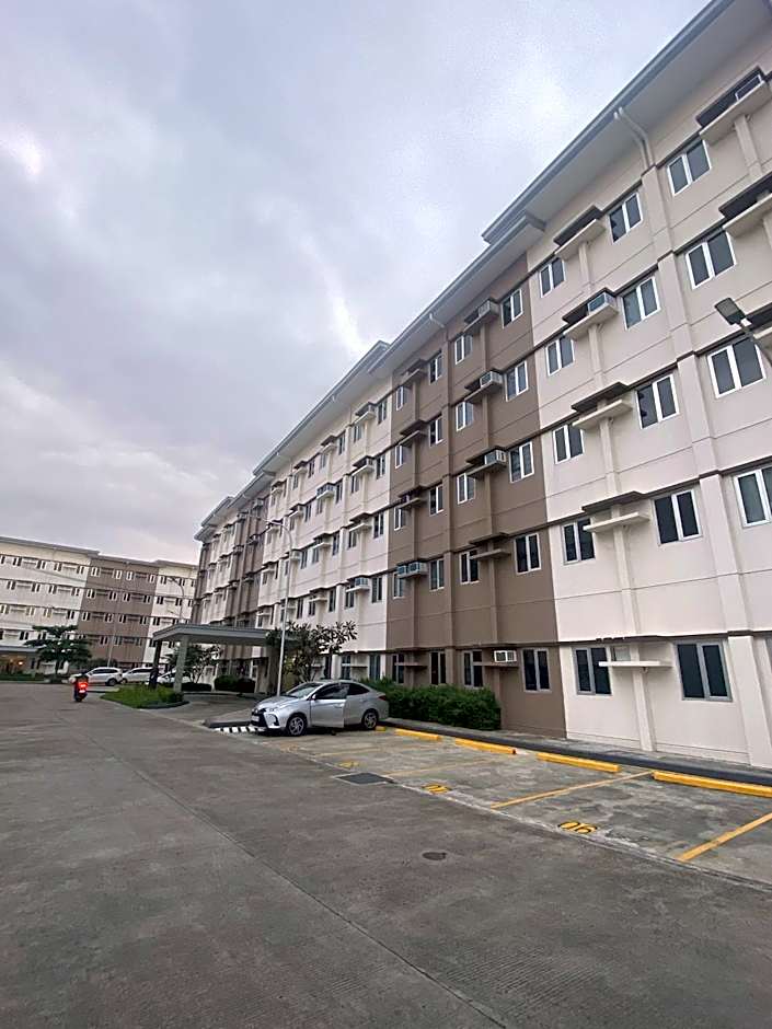 Condotel - Minimalistic 2 minutes walk to SM Marilao