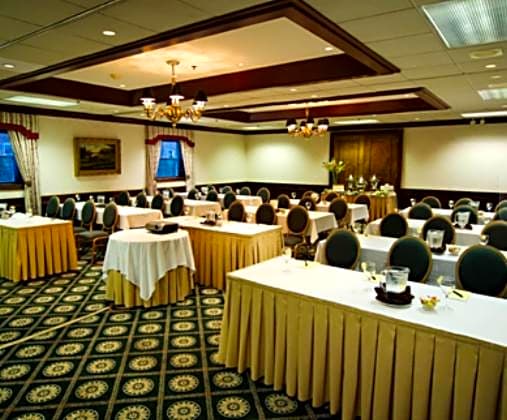 Molly Pitcher Inn