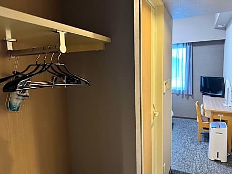 Family Double Room - Smoking