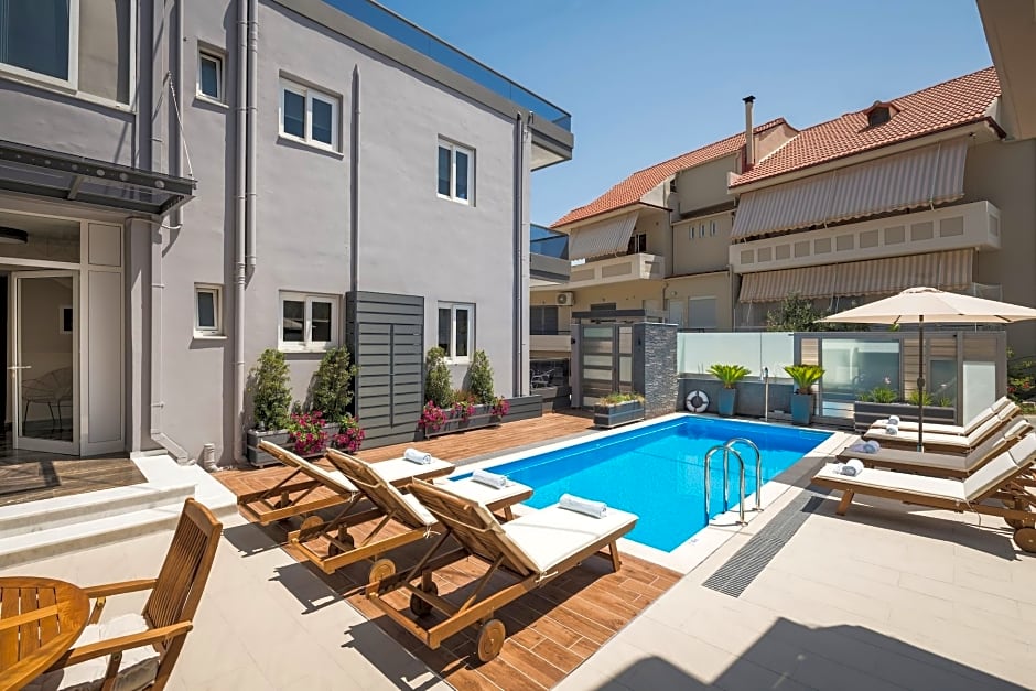 Sun Ray Luxury Aparthotel