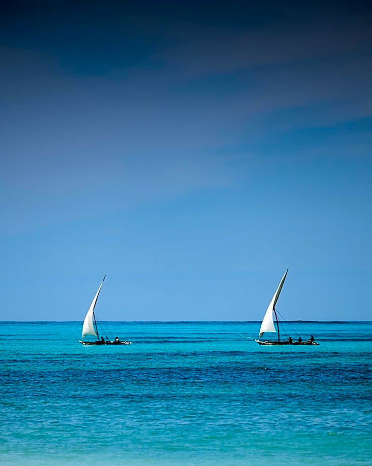 Hakuna Majiwe Beach Resort