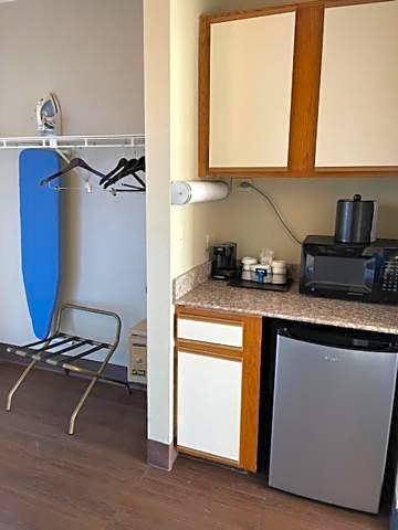 Days Inn by Wyndham Virginia Beach At The Beach