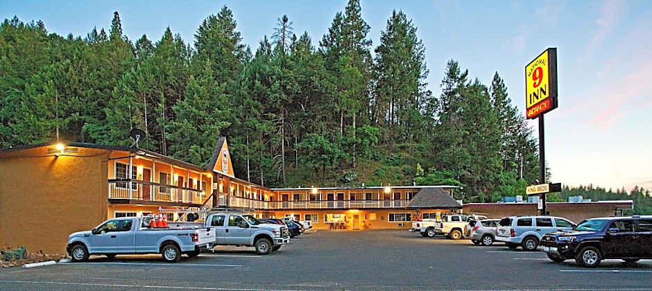 National 9 Inn - Placerville