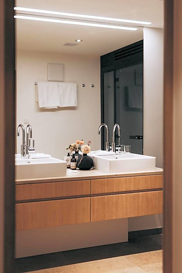 Balma Restaurant Suites