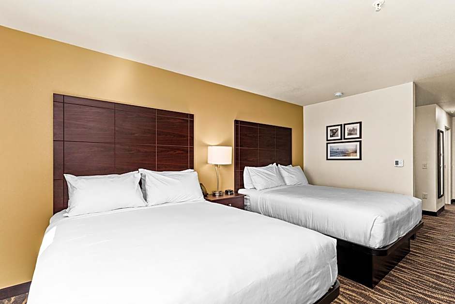 Cobblestone Hotel & Suites - Superior Duluth