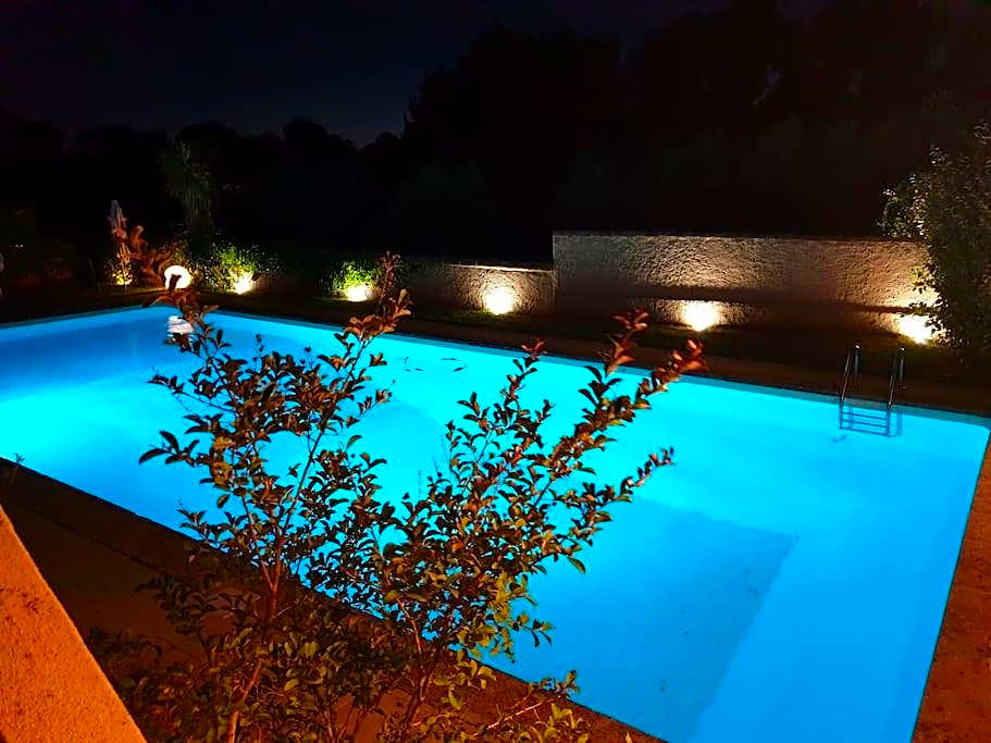 Agréable maison de 65 m2 avec grande piscine