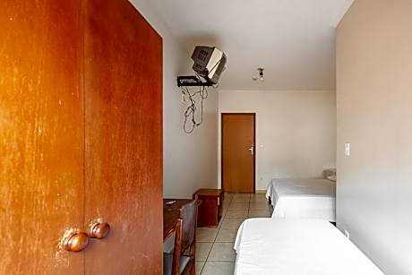 Triple Room (1 Double Bed + 1 Single Bed)