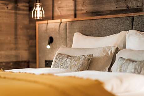 Spa Chalet with Sauna