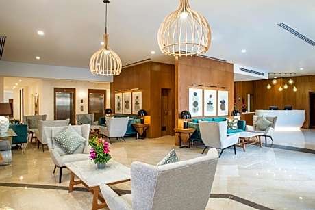 Staybridge Suites & Apartments - Citystars By IHG