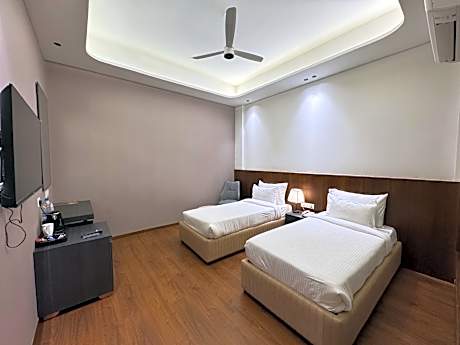 Hotel Pradoe