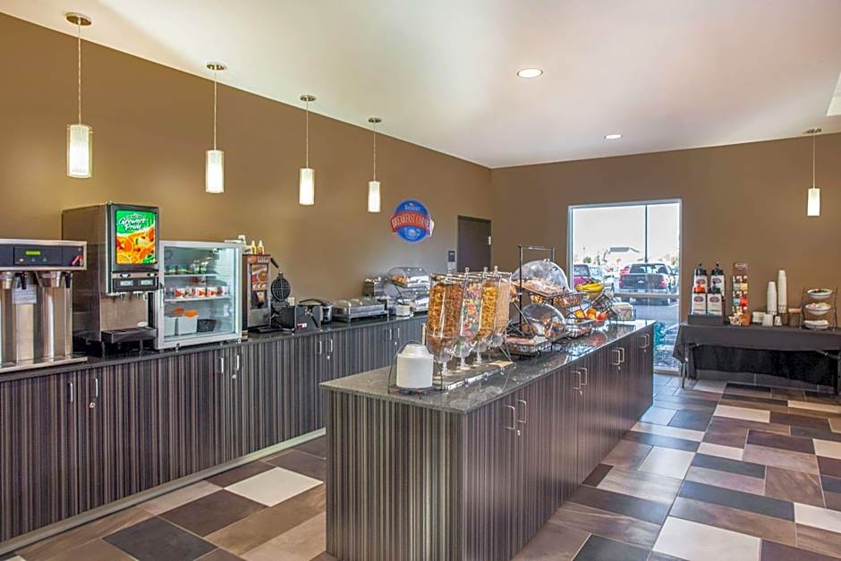 Baymont by Wyndham Grand Forks