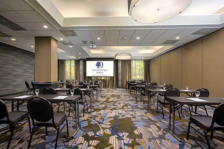 DoubleTree by Hilton Raleigh Midtown